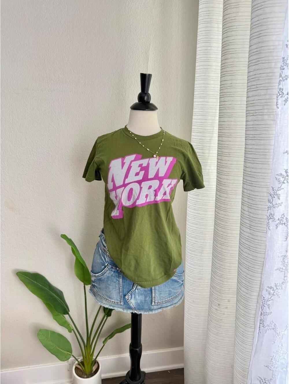 Y2K MTV Soft Goods New York Graphic Baby Tee Olive Green